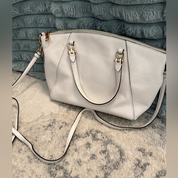 Coach Leather Crossbody Satchel, Near-Perfect Condition w/ FREE WRISTLET🩷 - Picture 3 of 12